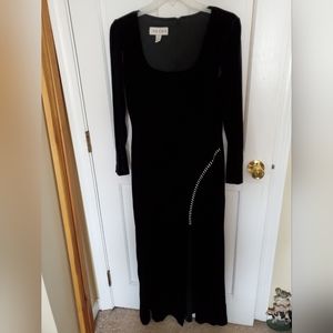 Algo black velvet gown with rhinestone trimmed leg slit womens size 12